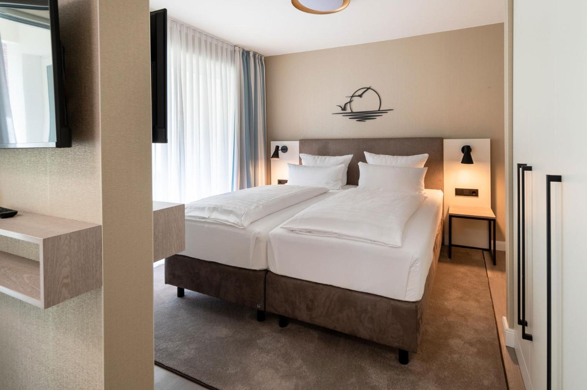 Hotel Am Schlosspark Garni Husum  Esterno foto